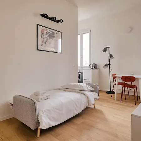 Lägenhet Modern And Strategic 1-br Flat A - Station Milano
