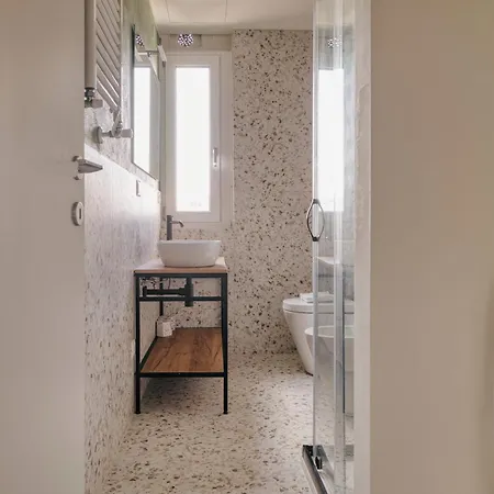 Just Urban - Modern And Strategic 1-br Flat A - Station Апартаменты Милан